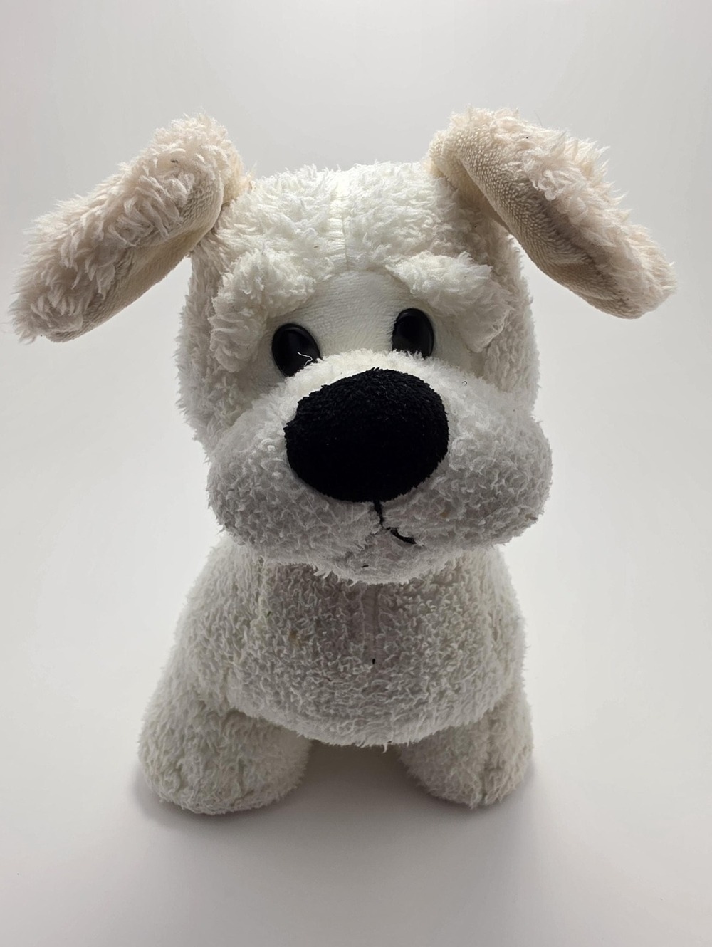 Ganz Plush "Ralph" the White and Tan Puppy Dog Plush Sitting (9 inch)